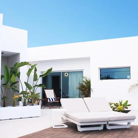 La Villuca By Aura Collection *