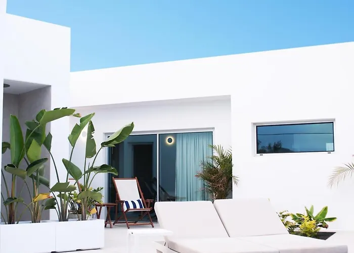 La Villuca By Aura Collection *